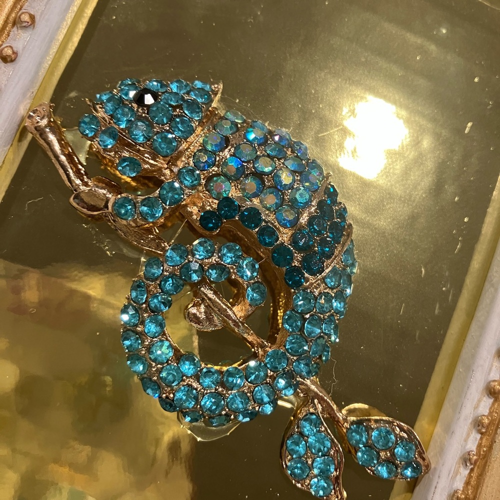 FRAMED JEWELRY ART. UNIQUE OOAK HANDMADE RHINESTONE CHAMELEON - Picture 5 of 6